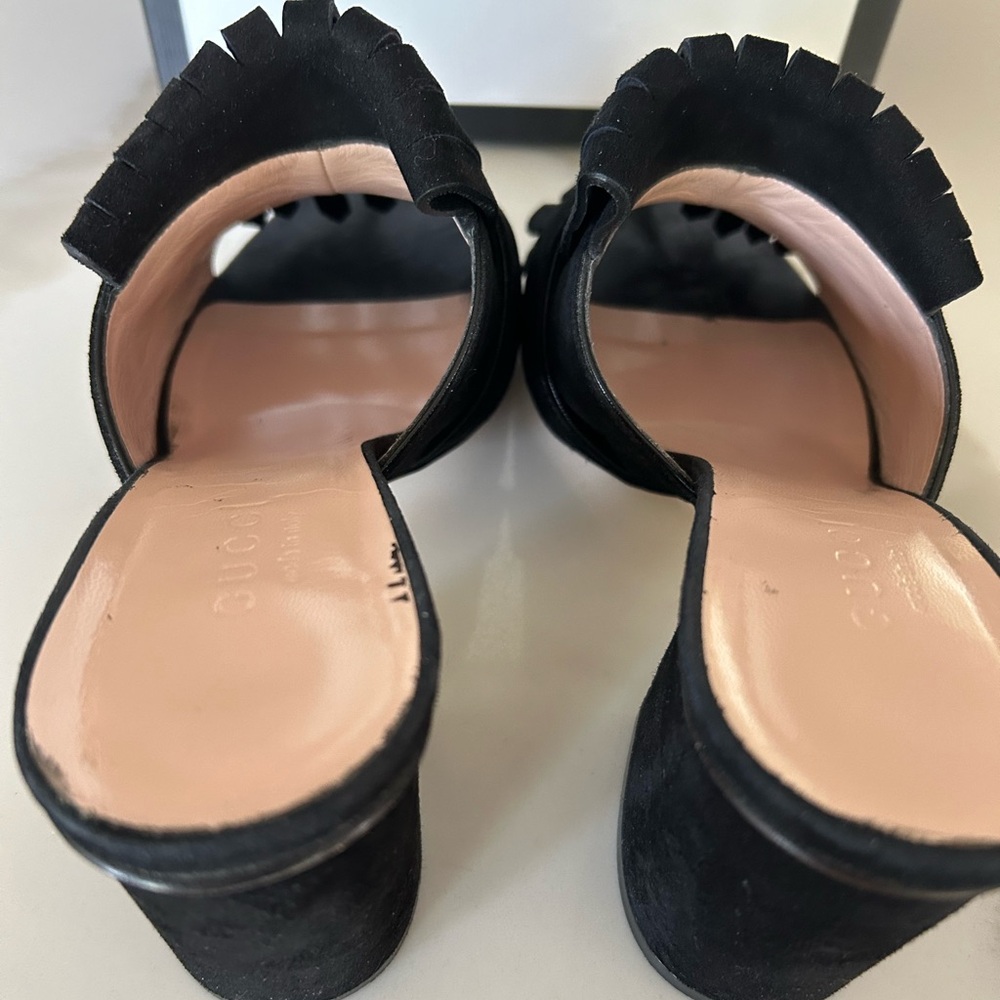 Gucci Scamosciato fringe heel sandal, GG Marmont logo, Black suede, Size 35.5 - Picture 7 of 9